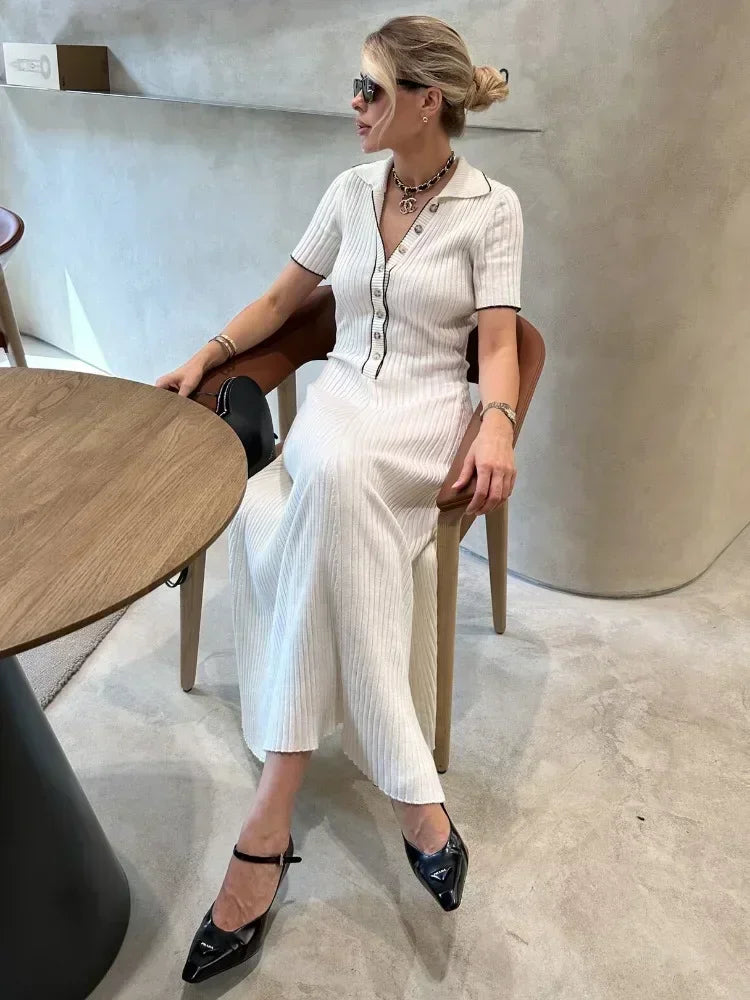 Vestido Largo de Punto con Cuello de Solapa